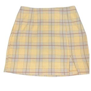 Wild Fable Yellow “Schoolgirl” Skirt  W/ Back Zipper Closure